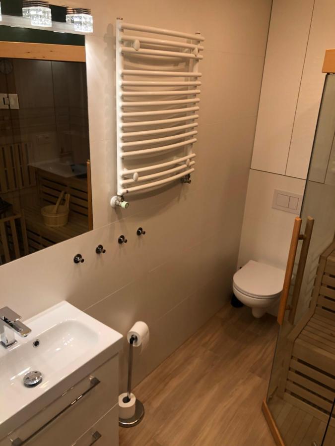 Klimatyzowany Apartament Egipt Z Sauna I Miejscem Parkingowym Kielce Kültér fotó