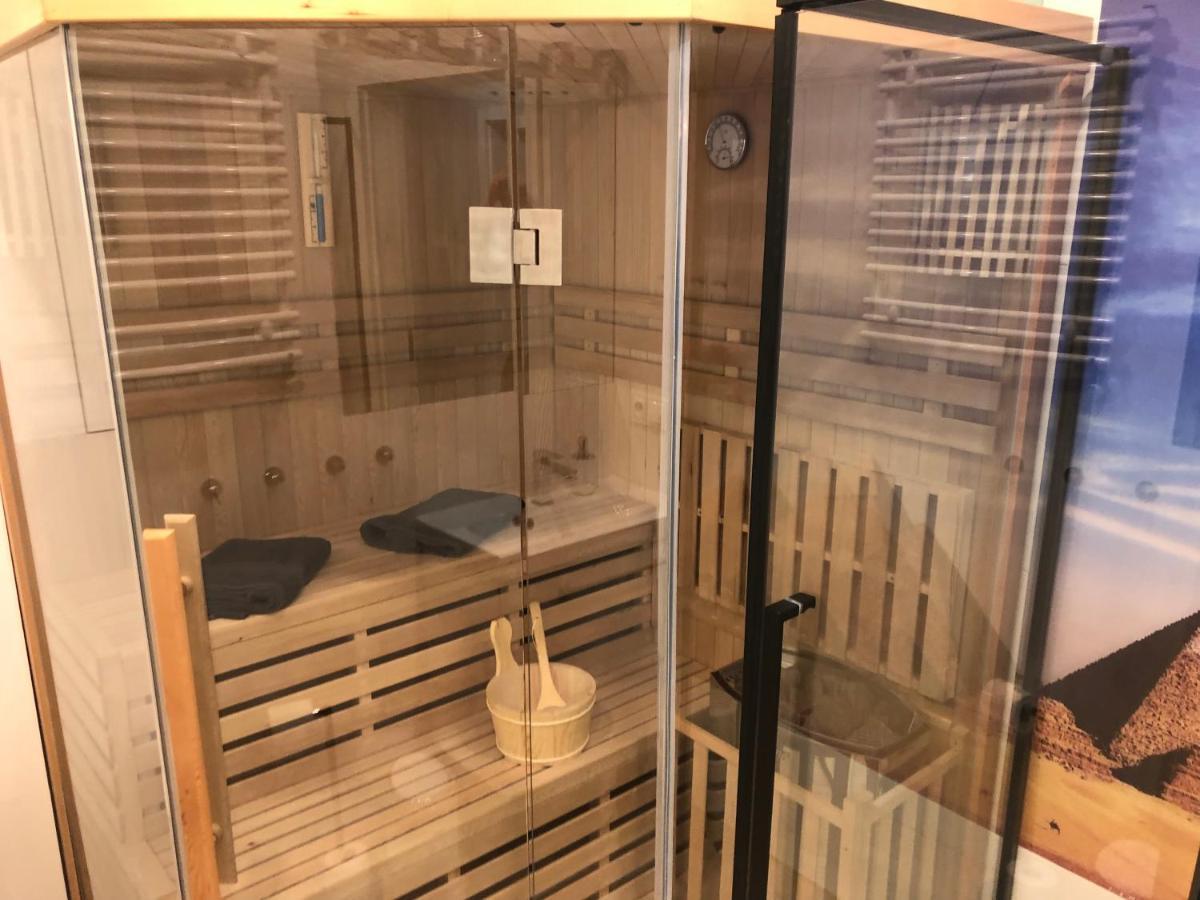 Klimatyzowany Apartament Egipt Z Sauna I Miejscem Parkingowym Kielce Kültér fotó
